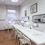 Школа парикмахерского искусства и ногтевого сервиса Aleks-School фото 1 на сайте Butovo.su