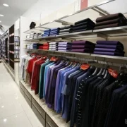 Магазин мужской одежды Henderson на улице Поляны фото 6 на сайте Butovo.su