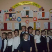 Школа Бутово №1883 с дошкольным отделением на бульваре Адмирала Ушакова фото 1 на сайте Butovo.su