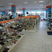 Магазин обуви БашМаг на бульваре Адмирала Ушакова фото 3 на сайте Butovo.su